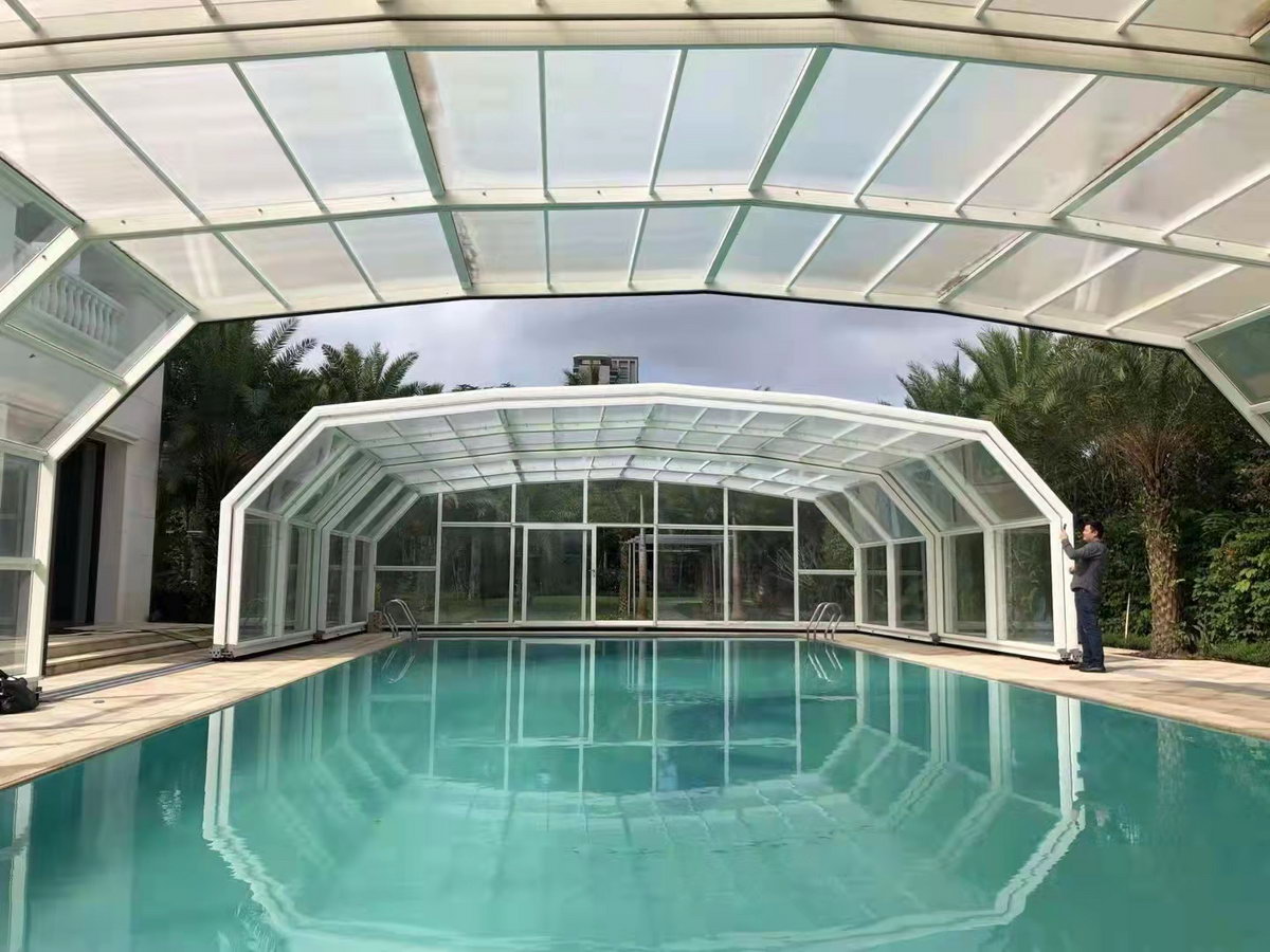 Mobile pool shed